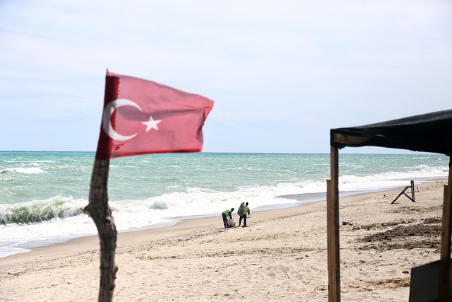 Gecenin Ucunda, bir kadın kahramanın hayatındaki değişimleri nasıl anlatıyor?